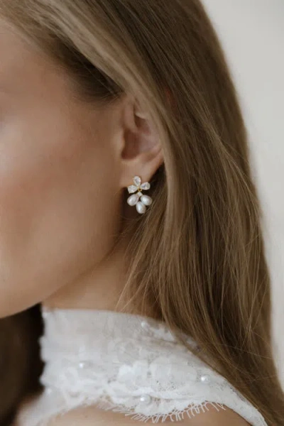 Untamed Petals Windsor Pearl Drop Earrings In Gold