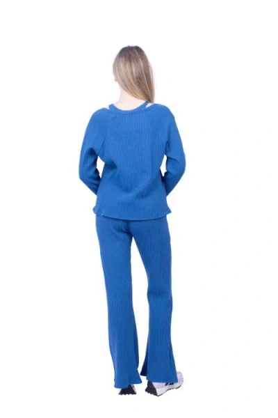 Lezat Jules Waffle Knit Organic Cotton V-neck Pullover In Blue