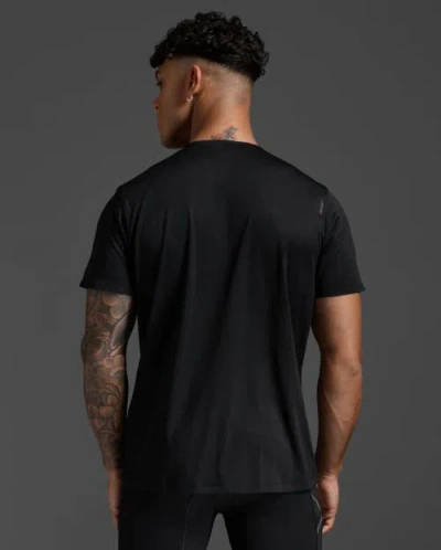 2xu Light Speed Tech Tee In Black