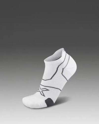 2xu Vectr Cushion No Show Socks In White