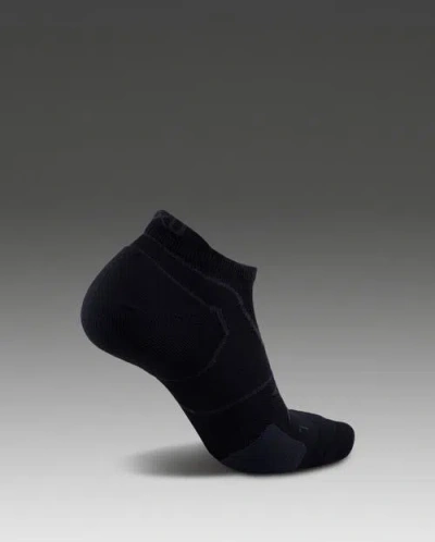 2xu Vectr Cushion No Show Socks In Black