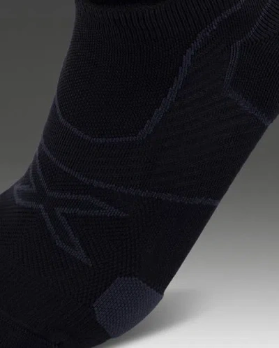 2xu Vectr Cushion No Show Socks In Black