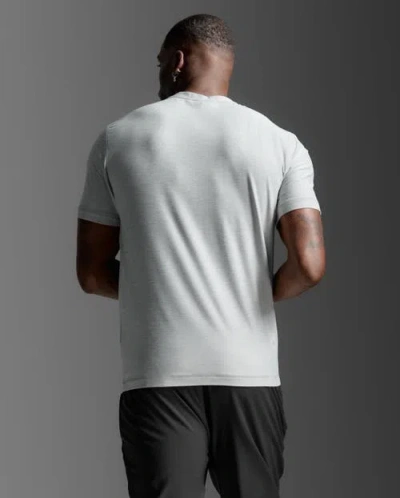 2xu Mens Signature Tee In Gray