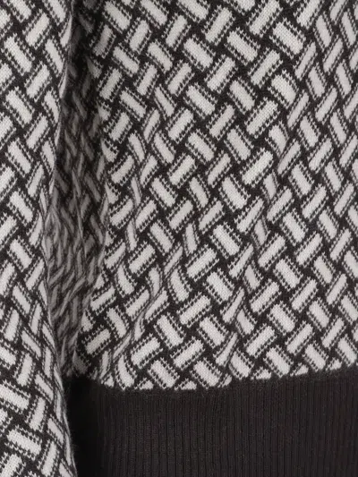 Drumohr Crew Neck Patterned Sweater In Gray