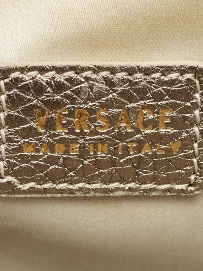 Pre-owned Versace 1166853 Grey In Neutral