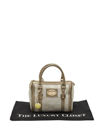 Pre-owned Versace 1166853 Grey In Neutral