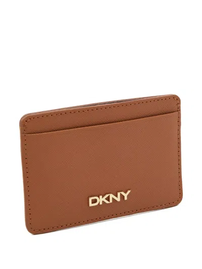 Pre-owned Dkny Vintage Leather Card Holder In Brown