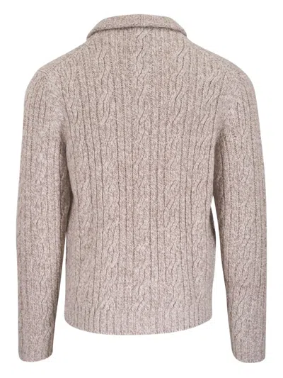 绞花针织排扣开衫