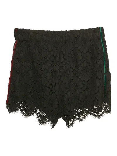 Pre-owned Gucci Lace Scalloped-trim Shorts In Black