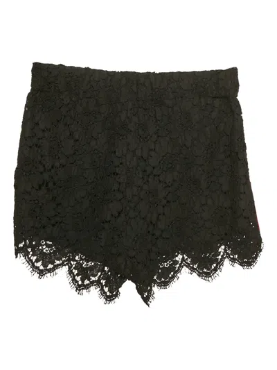 Pre-owned Gucci Lace Scalloped-trim Shorts In Black