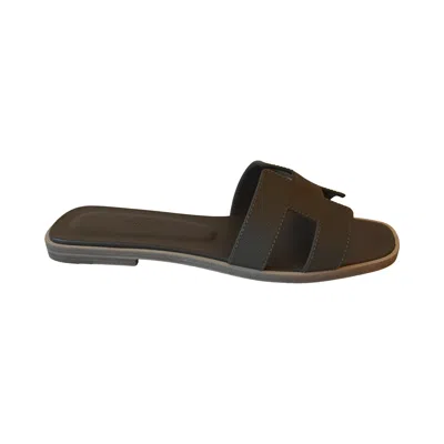 Pre-owned Hermes Oran Sandals Etoupe