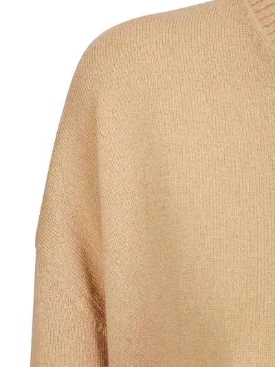 Hira V-neck Sweater In Brown