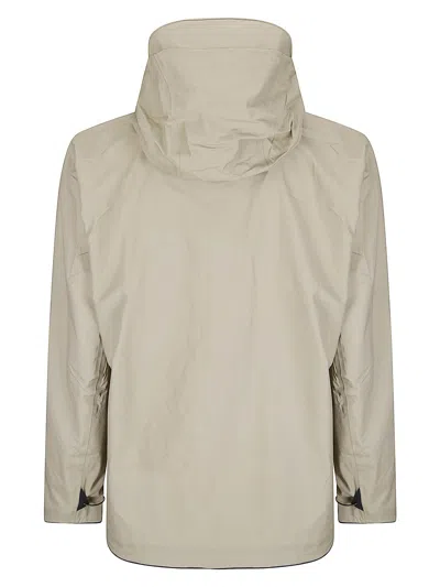 Klättermusen Asynja Jacket Ms In Neutral