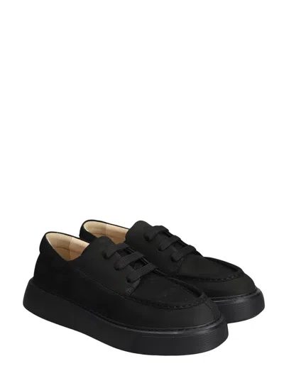 Reference Sneakers In Black