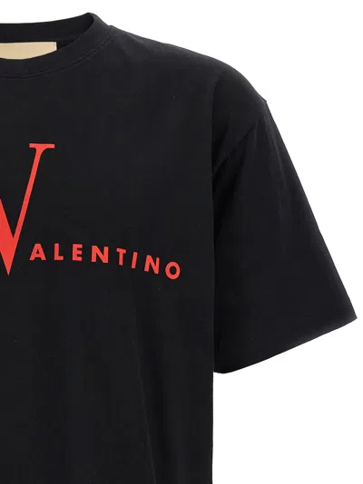 Valentino Crew Neck Short Sleeve T-shirt Design In Black