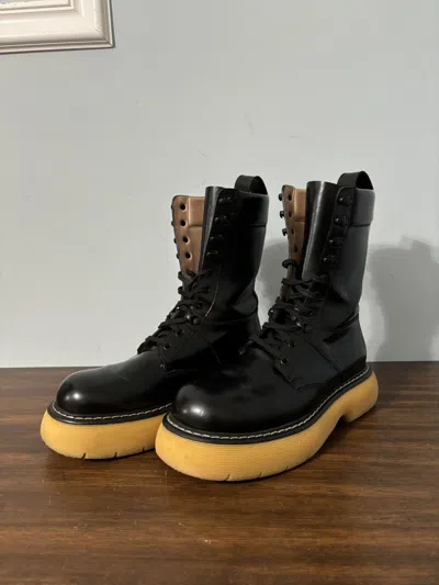 Pre-owned Bottega Veneta Bounce Leather Boots In Yellow