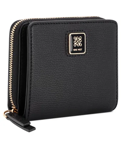 Nine West Lockup 9 French Wallet In Black
