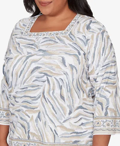 Alfred Dunner Plus Size Comfort & Joy Square Neck Animal Print Border Top In Gray