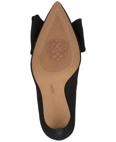 Vince Camuto Haylez Pump In Multi