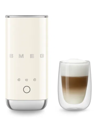 Smeg 50s Retro Style 6 Oz. Mini Milk Frother In White