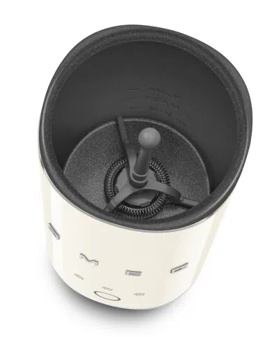 Smeg 50s Retro Style 6 Oz. Mini Milk Frother In White