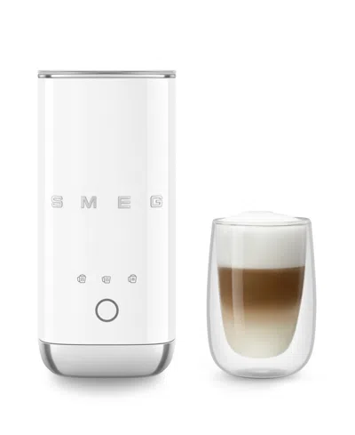Smeg 50s Retro Style 6 Oz. Mini Milk Frother In White