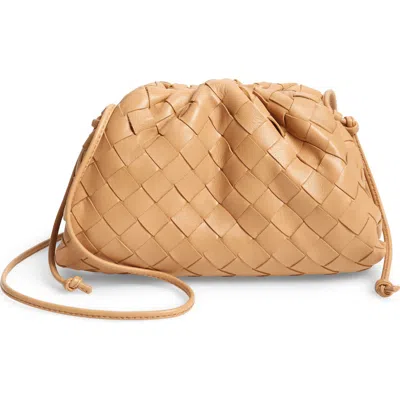 Bottega Veneta Small The Pouch Leather Clutch In Brown