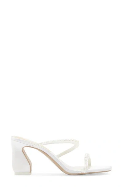 Dolce Vita Tynice Faux Pearl Sandal In White
