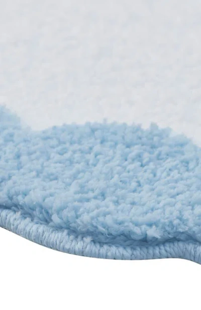 Vcny Home Scalloped Edge Tufted Bath Mat In Blue