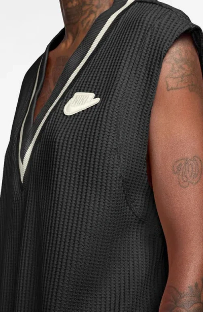 Nike Oversize Waffle Vest In Black