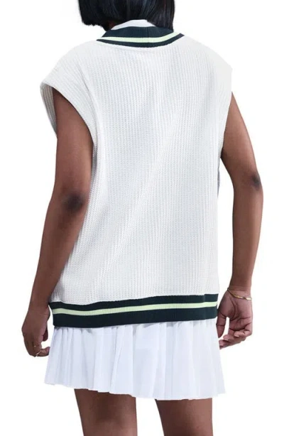Nike Oversize Waffle Vest In White