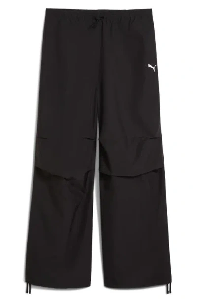 Puma Essential Parachute Pants In Black