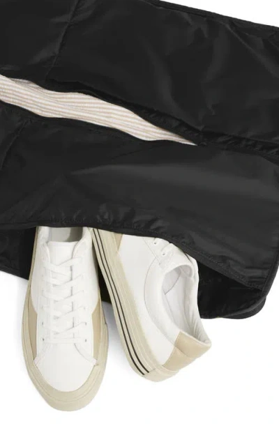 Away Garment Duffle In Black