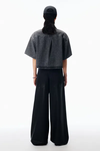 Alexander Wang Cropped Short Sleeve Shirt In Gray