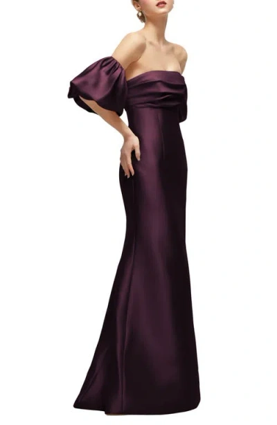 Alfred Sung Off The Shoulder Puff Sleeve Satin Gown In Purple