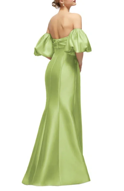 Alfred Sung Off The Shoulder Puff Sleeve Satin Gown In Green