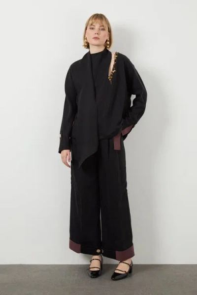 Gizia Embroidered Tie Neck Detail Unlined Long-sleeve Black Blouse In Black