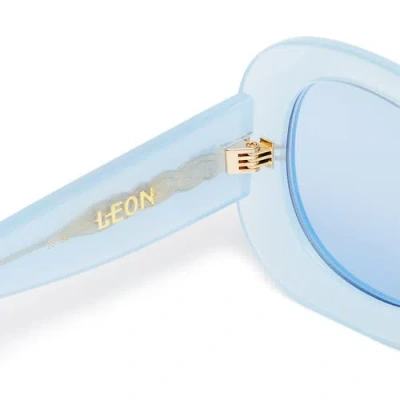 Vada Leon Sunglasses In Blue
