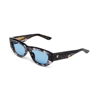 Vada Tokio Sunglasses In Black