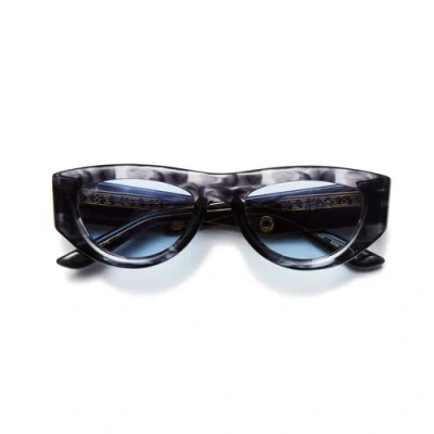 Vada Tokio Sunglasses In Black