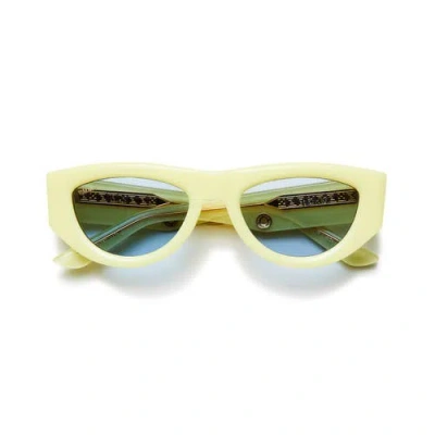 Vada Tokio Sunglasses In Yellow