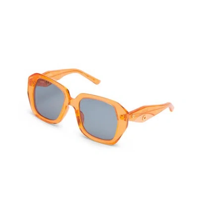 Vada Cicada Sunglasses In Brown