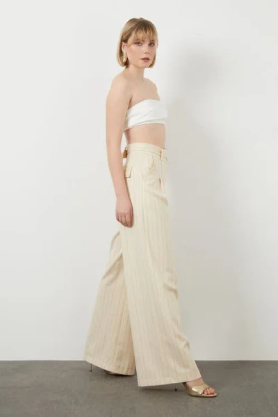 Gizia Belted Wide-leg Striped Off-white Pants In Neutral