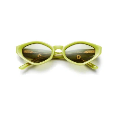 Vada Siren Sunglasses In Green