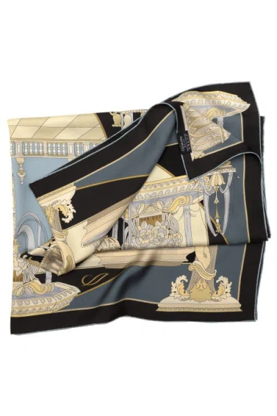 Elizabetta Fontana In Blue