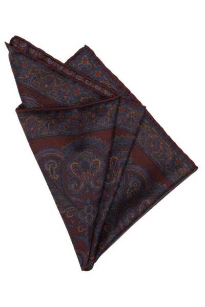 Elizabetta Lario In Brown