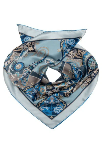 Elizabetta Romina In Gray