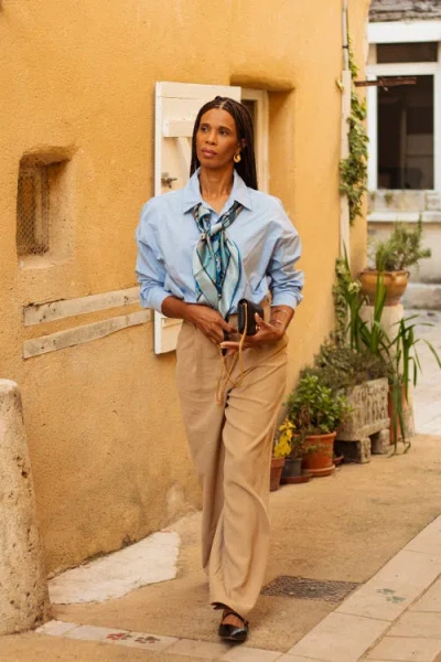 Elizabetta Romina In Gray