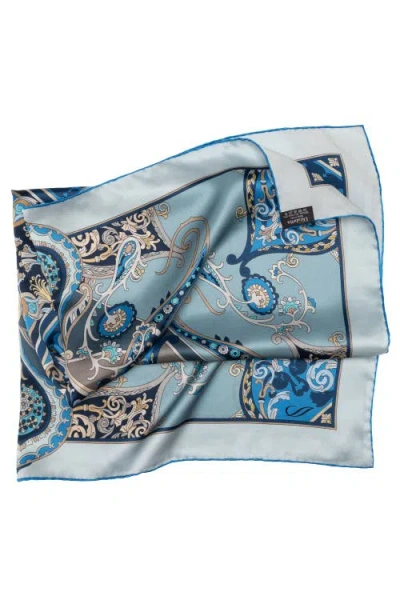 Elizabetta Romina In Gray