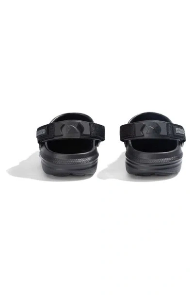 Rugged Shark Ladies Cove Clogs In Black